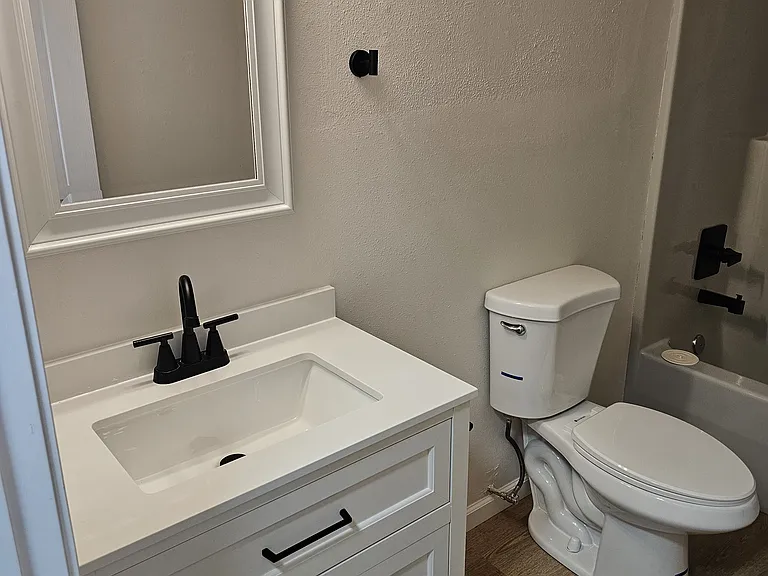 971 Belle Valley Dr #D — Photo 10