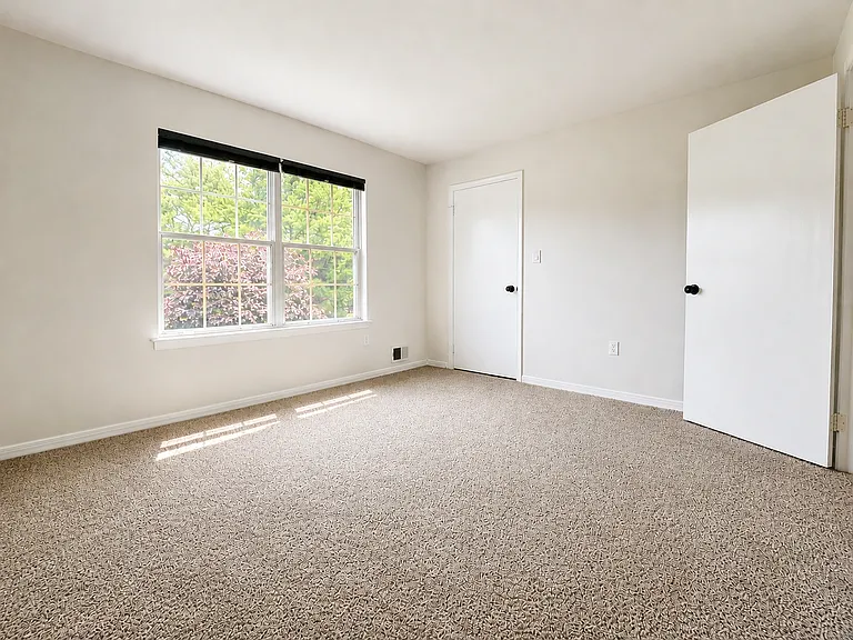 17 Barberry Ct — Photo 14