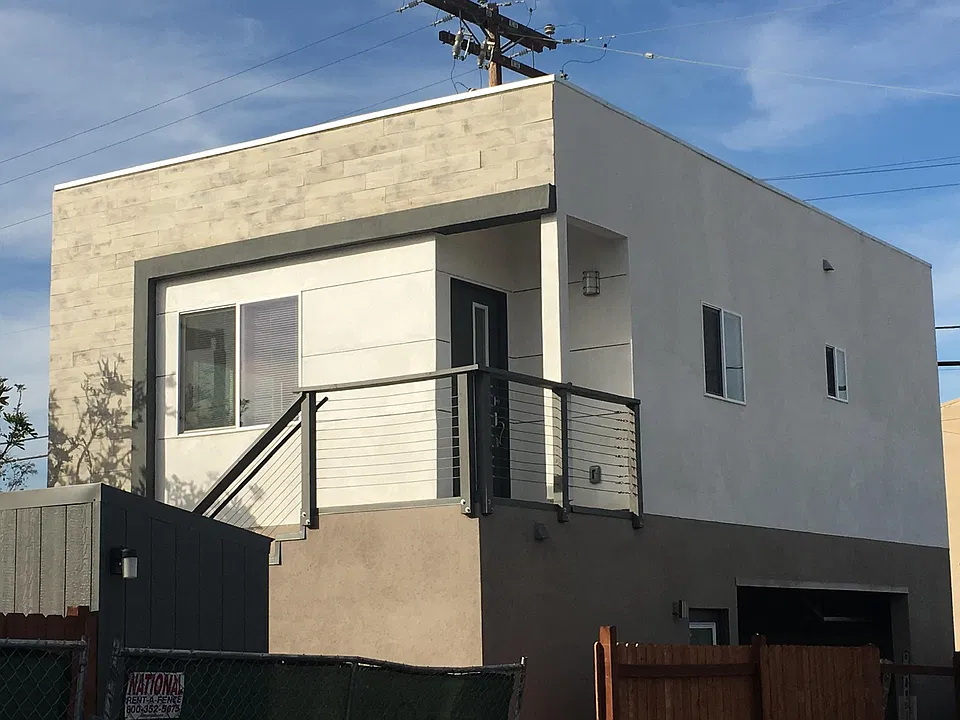 3058 Logan Ave