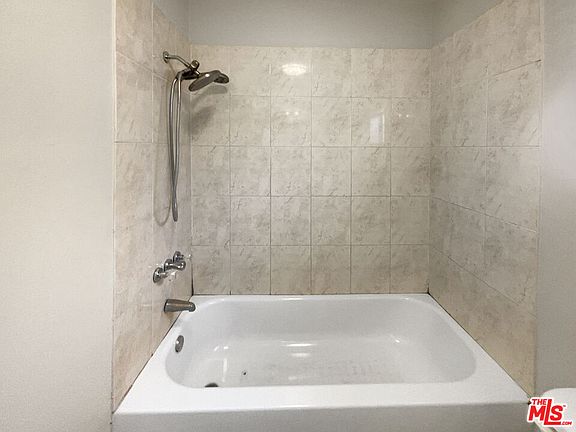 5th image of 11856 Cheshire St