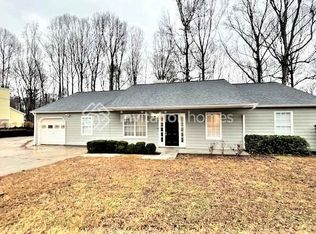 3840 Greenbrook Dr, Douglasville, GA 30135