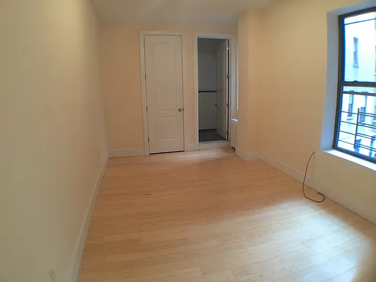 Rented by Newcastle Realty Services | media 22