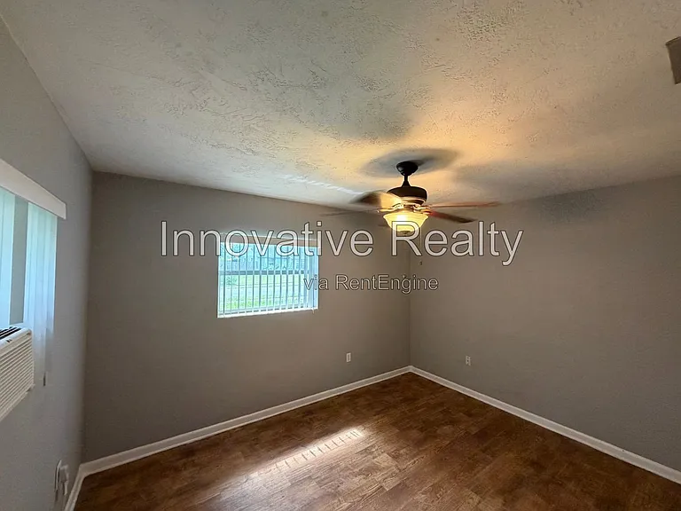 145 S Sheridan Ave — Photo 13