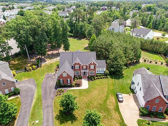 4th image of 5409 McFall Ct