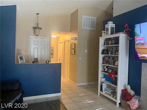 5th image of 8625 Freeport Ln