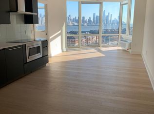 7601 Boulevard East #1302, North Bergen, NJ 07047