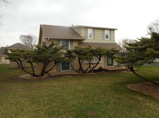 4N041 Du Page Ave, Addison, IL 60101