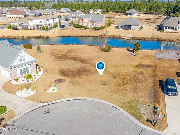 3rd image of 1006 Layne Court NE