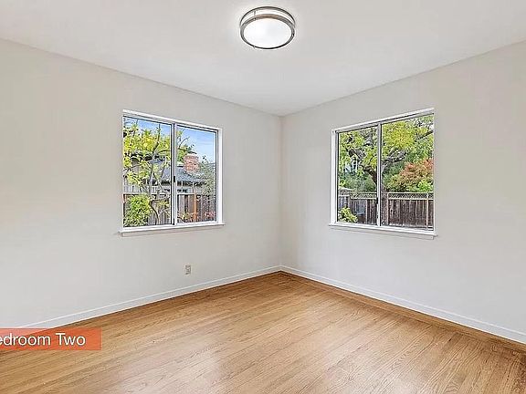 5th image of 4297 Wilkie Way