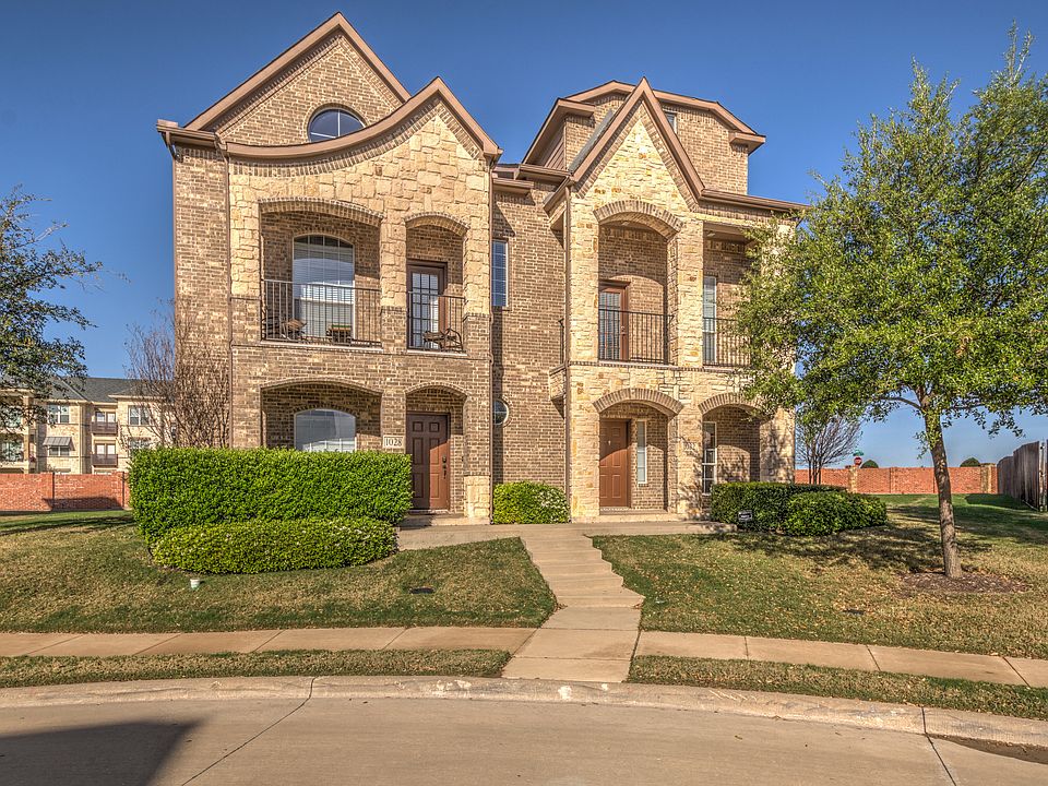 1st image of 1032 Grace Ln