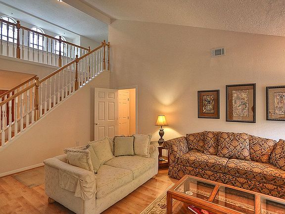 4th image of 2067 Fir Springs Dr