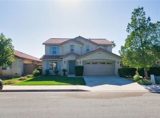 16853 Somerset Ln, Fontana, CA 92336