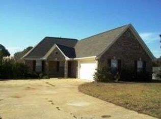 121 Jim Warron Cv, Saltillo, MS 38866