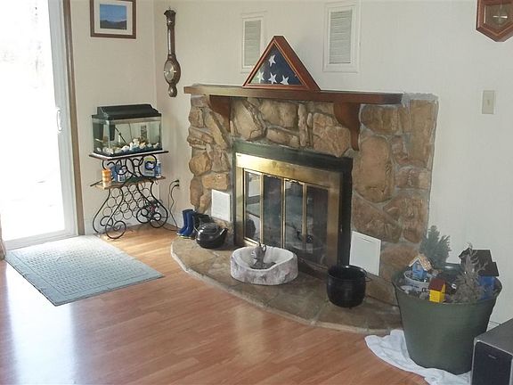 4th image of 3390 Newport Hwy