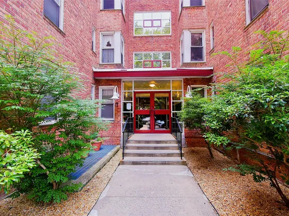 2 Louisiana Avenue #3H, Bronxville, NY 10708