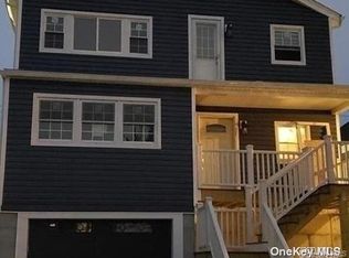422 E Chester St, Long Beach, NY 11561