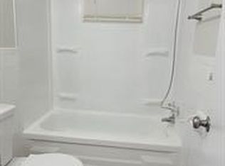 177 Gale Ave APT 12, Galesburg, MI 49053