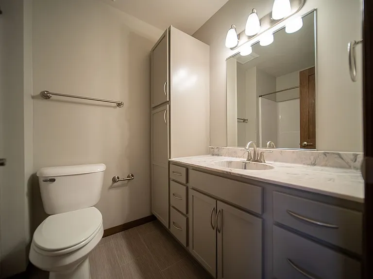 4822 S Hosta Ave — Photo 8