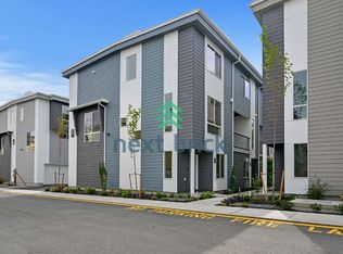 222 124th St SW #F1, Everett, WA 98204