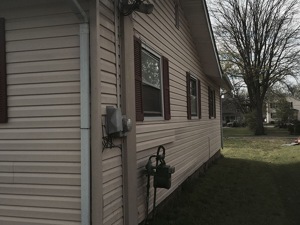1st image of 713 Vest Ave
