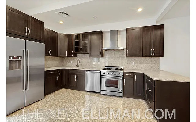 Rented by Douglas Elliman | media 24