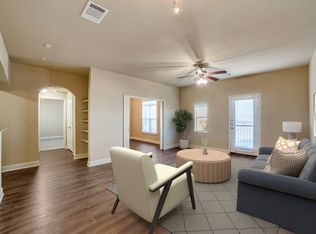 LUXE AT 1300, Waco, TX 76706