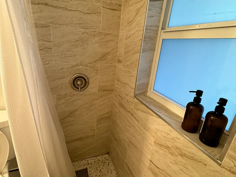 5204 Coronado Pkwy #B — Photo 7