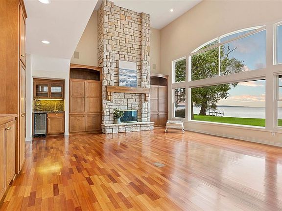 Stunning open floor plan