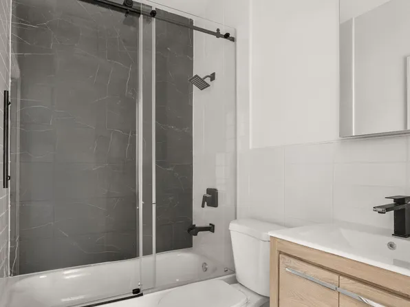 9 Kane Place image 10 of 17