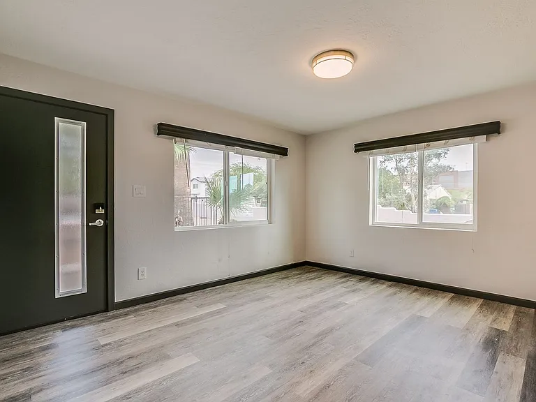 1409-1429 E. Drachman St. — Photo 3