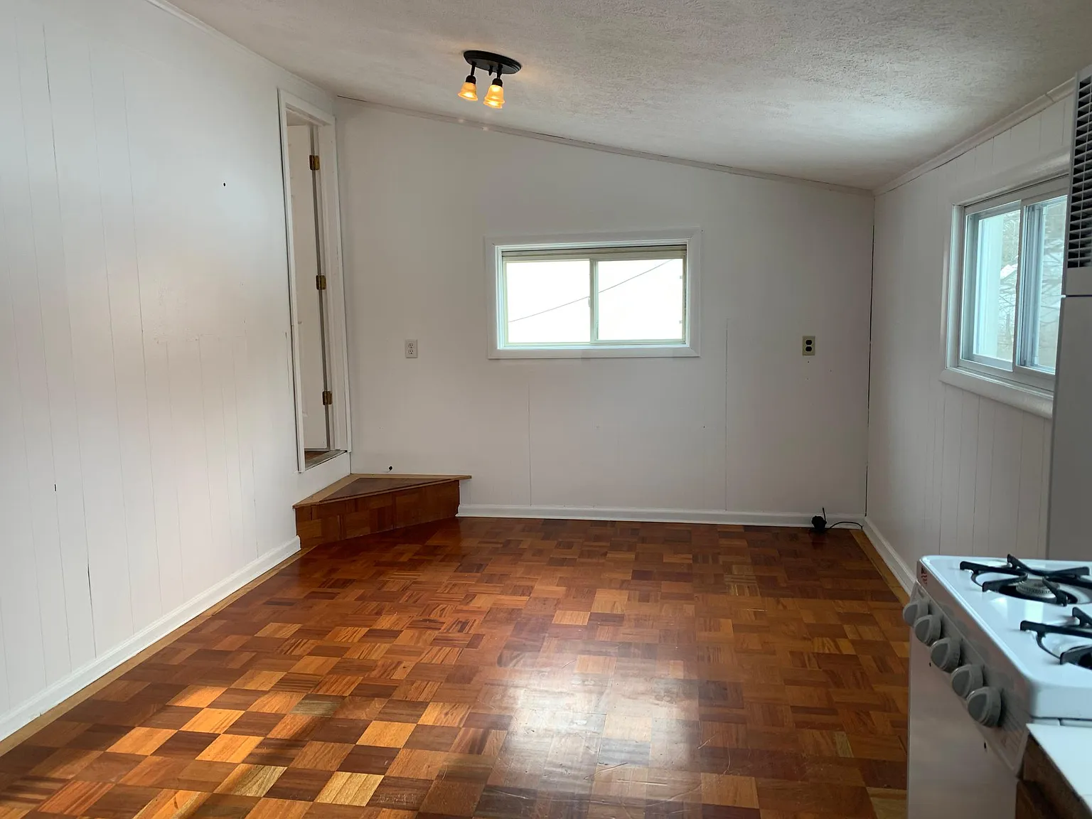 1 bed, 450 sqft, $1,400 — Photo 1