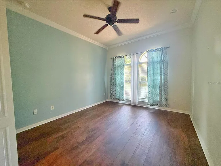 2222 Caxton Ave — Photo 14