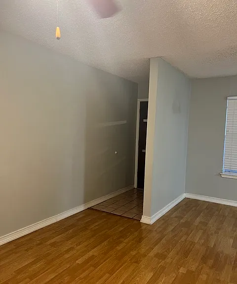 923 Vance Jackson Rd — Photo 12