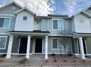 912 E Barrelman Ct, Saratoga Springs, UT 84045