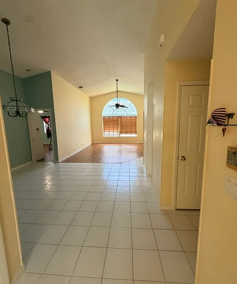 1065 Siena Oaks Cir E — Photo 3