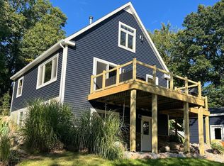 10406 Pollard Rd, Haslett, MI 48840