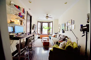 Rented by Nolita Group