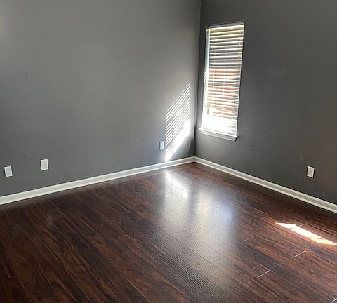 5th image of 10243 Curtis Dr