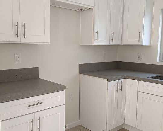2nd image of 1409 N Hobart Blvd #1