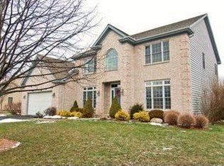 476 Jennifer Ln, Grayslake, IL
