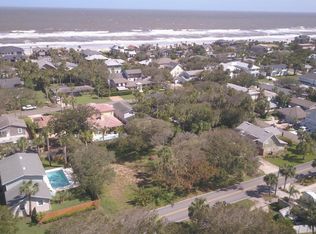 1475 E Coast Dr, Atlantic Beach, FL 32233