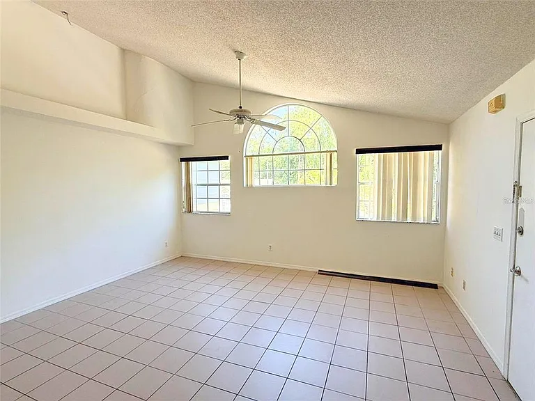 2000 Royal Bay Blvd #132 — Photo 3