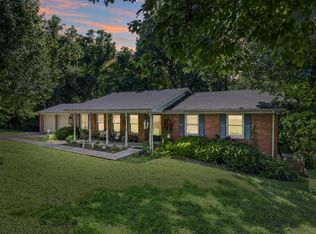 144 Waggoner St, Carthage, TN 37030