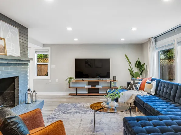 117 NW 191st St, Seattle, WA