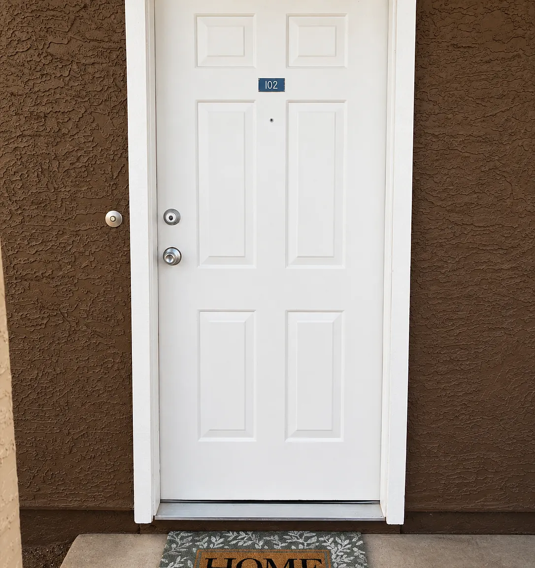 2 bed, 750 sqft, $1,175 — Photo 2