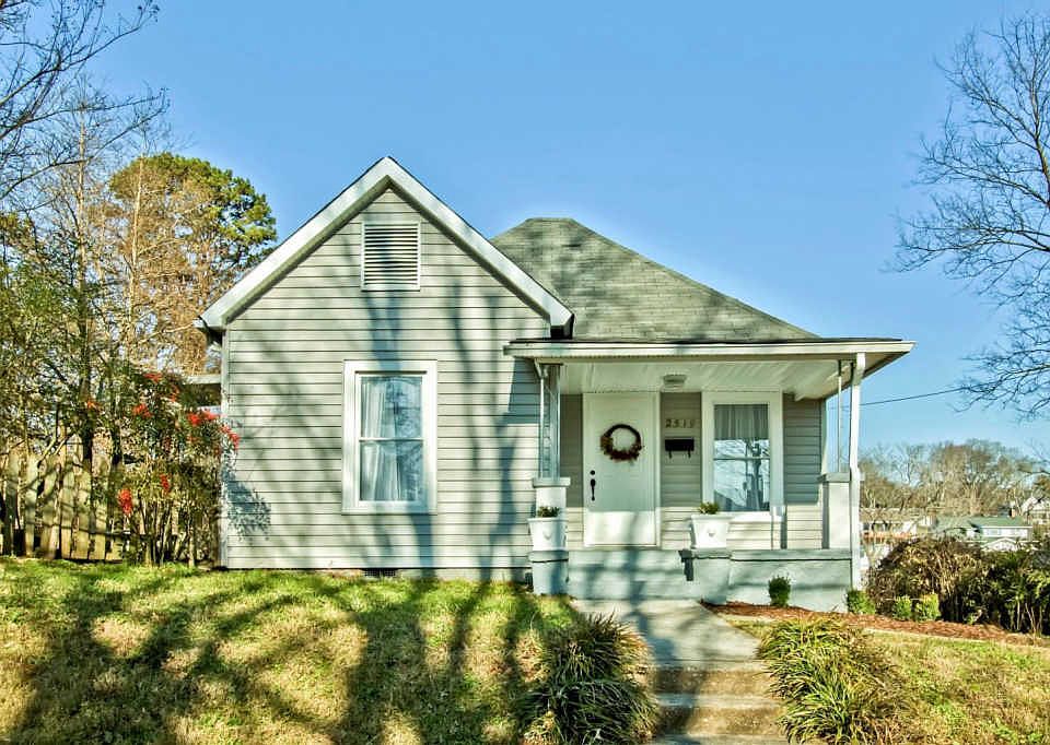 1st image of 2519 Holbrook Dr