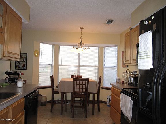 3rd image of 6726 Long Meadow Cir S