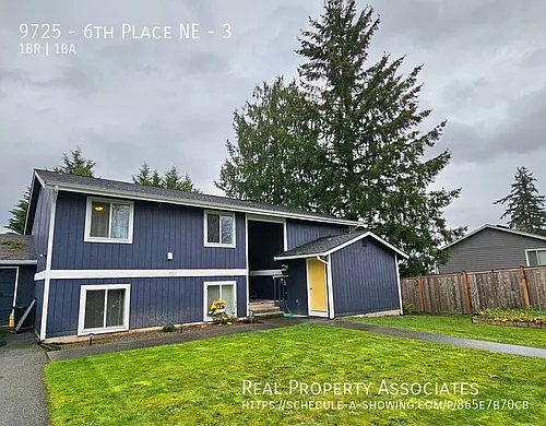 9725 6th Pl NE #3 Photo 1
