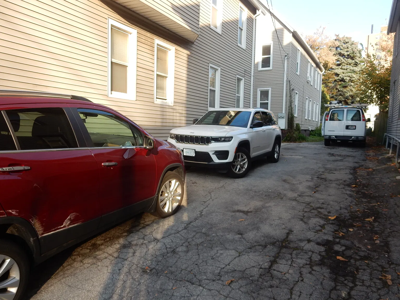 2 bed, 1000 sqft, $1,195 — Photo 3