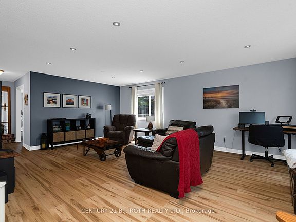 5th image of 15 Corbett St